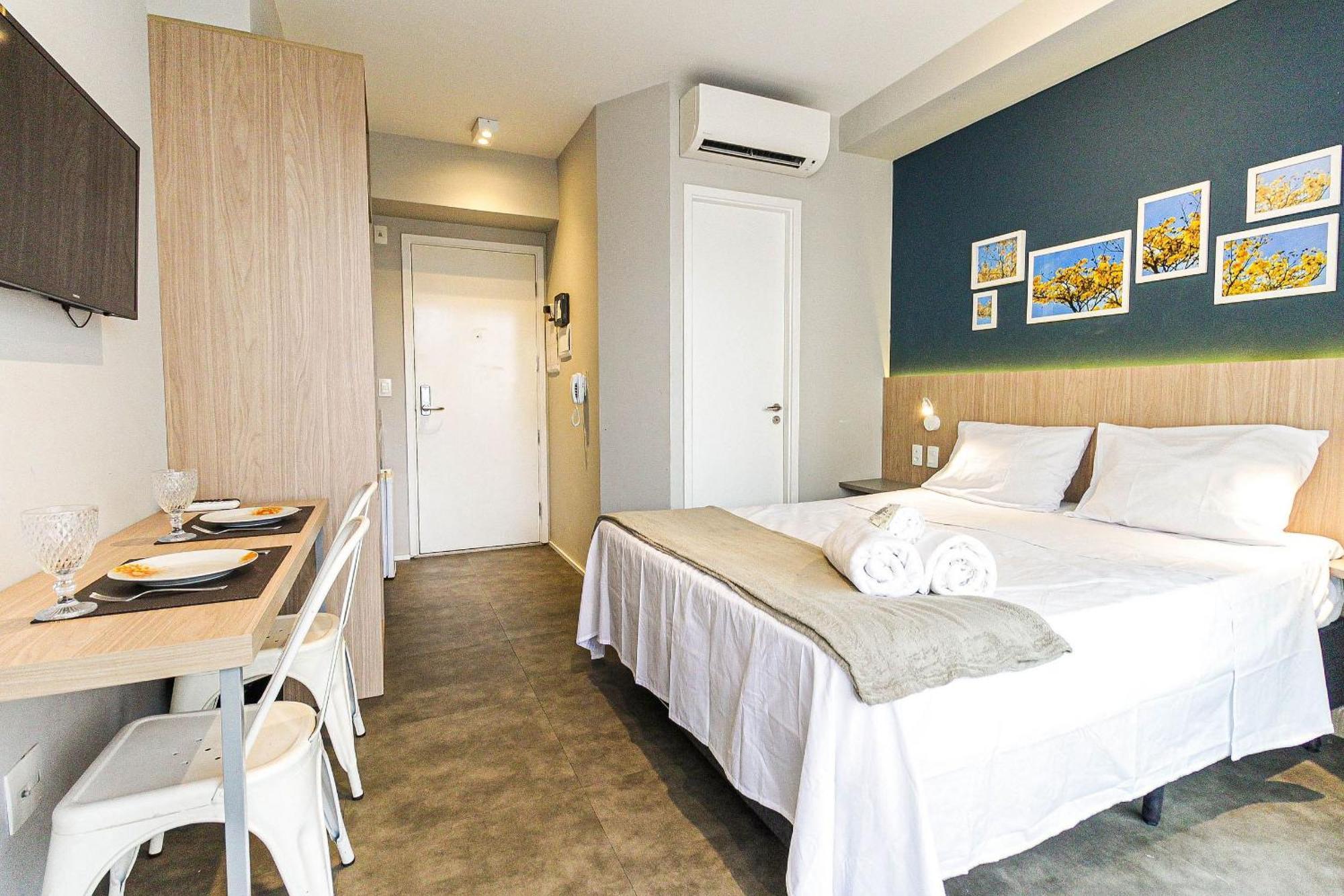 Lz813 - Apto Na Luz | Moderno Com Piscina Apartamento São Paulo