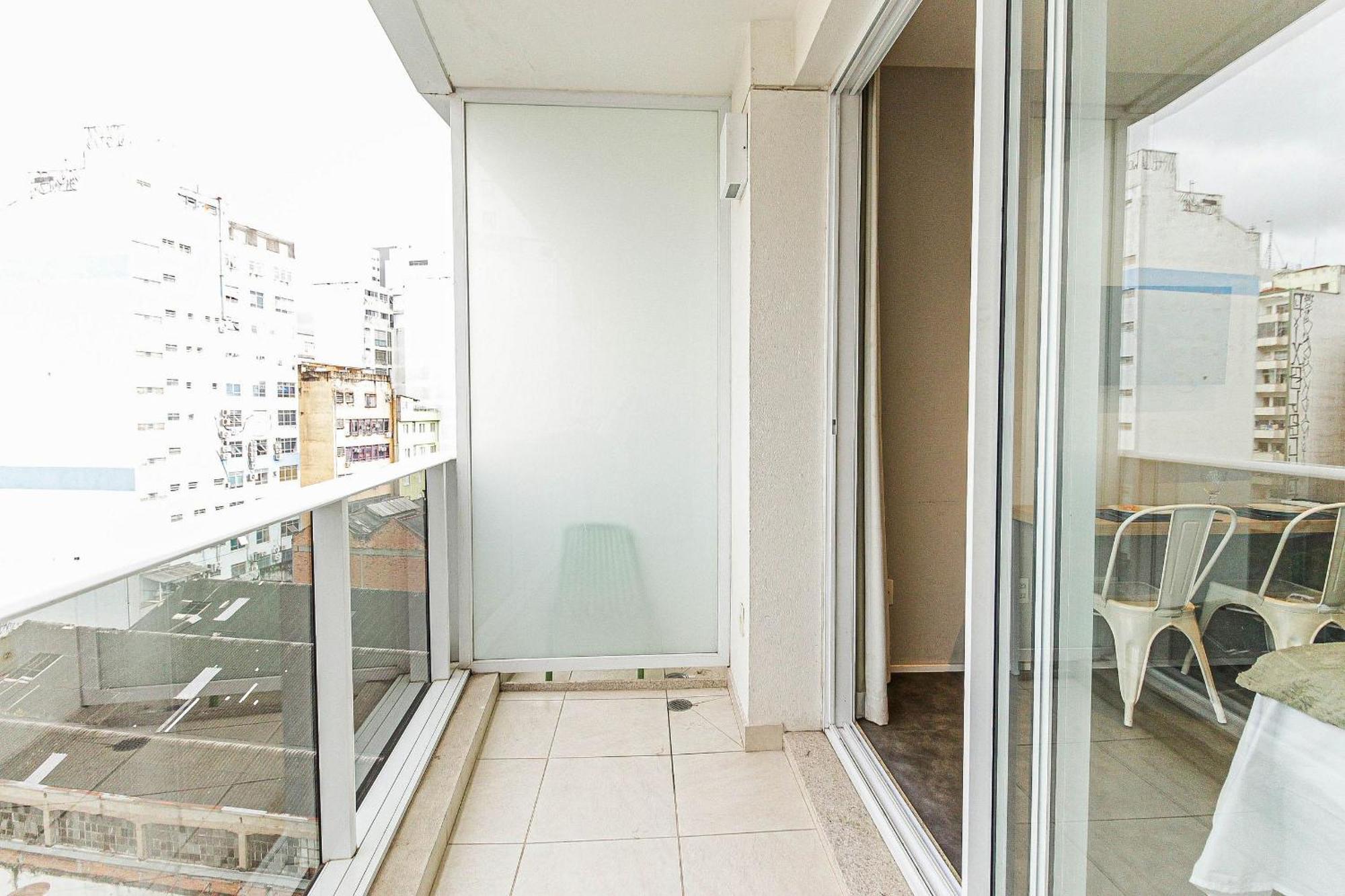 Lz813 - Apto Na Luz | Moderno Com Piscina *